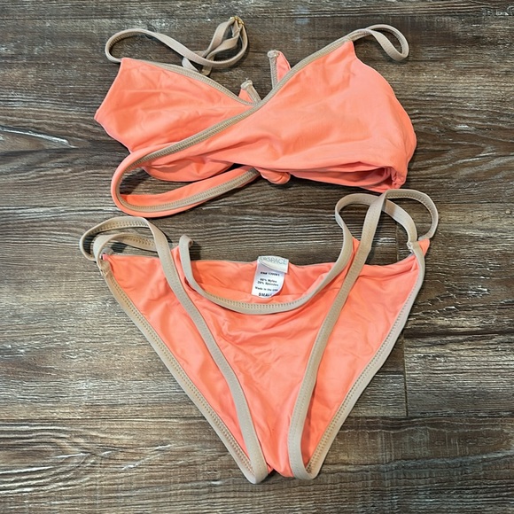 L*SPACE bikini - Picture 2 of 3